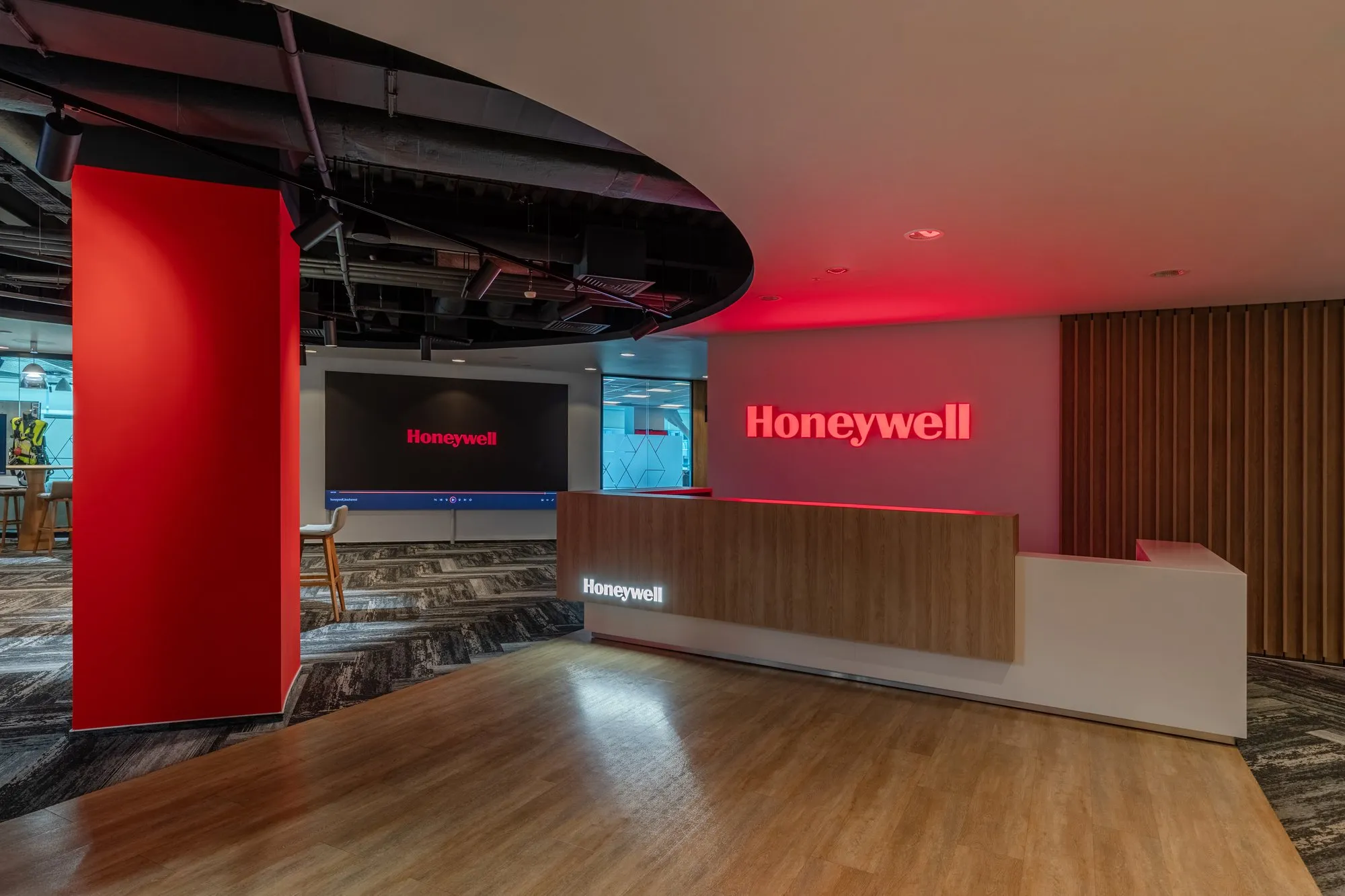 H Multinational Company HQ