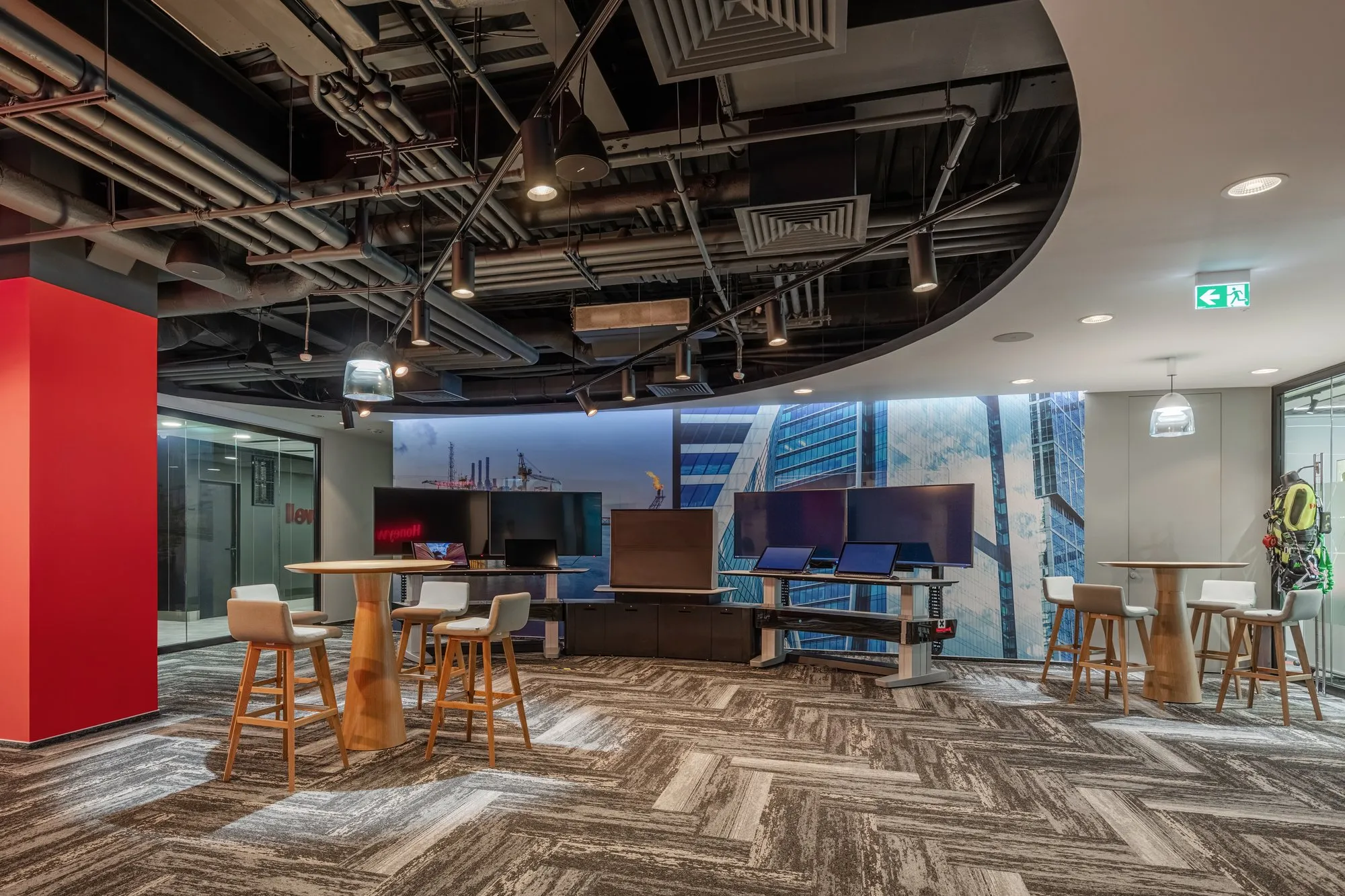 H Multinational Company HQ